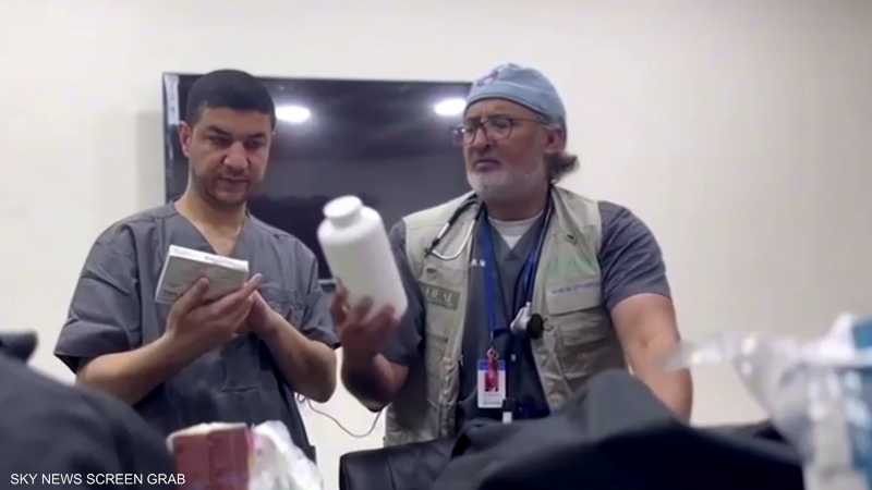 طبيب أميركي في غزة يصاب بصدمة من حجم الإصابات