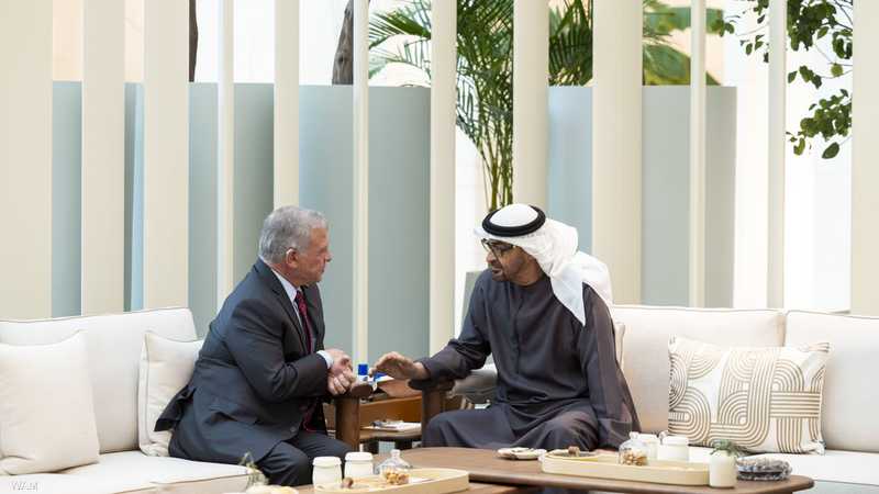 رئيس الإمارات وملك الأردن يبحثان التطورات في المنطقة