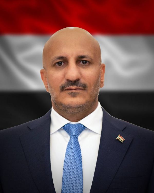 العميد طارق صالح يهنئ ولي العهد السعودي باليوم الوطني للمملكة