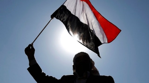 ناشطون وحقوقيون: الاحتفالات بعيد ثورة 26 سبتمبر مستمرة وندعوا الجميع إلى المشاركة ورفع العلم الوطني