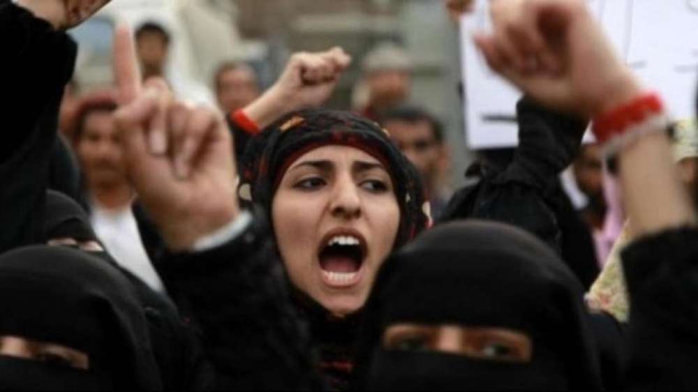 في بيان تضامن.. ميون لحقوق الإنسان: الانتهاكات بحق اليمنيات يهدد أمن واستقرار المجتمع